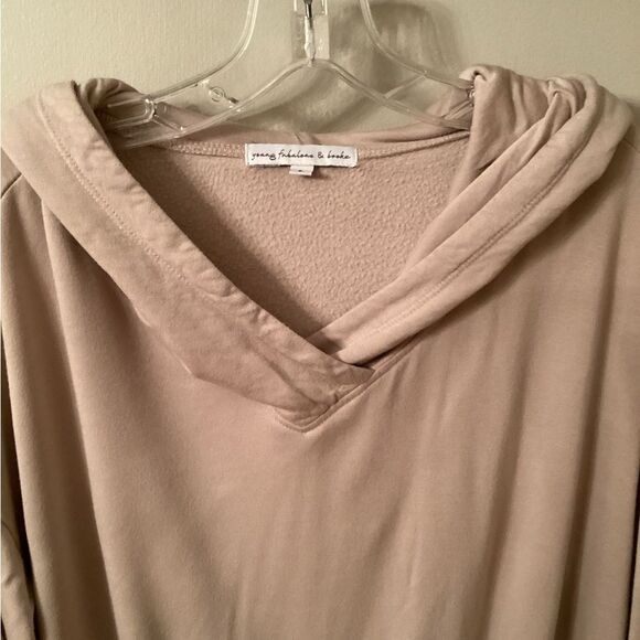 YOUNG FABULOUS AND BROKE SIZE LARGE TAN DOLMAN SLEEVE PULLOVER CROPPED HOODIE - Picture 4 of 7